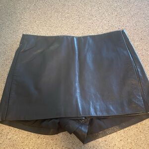 NWT J Crew Collection mini skort in leather Size 8